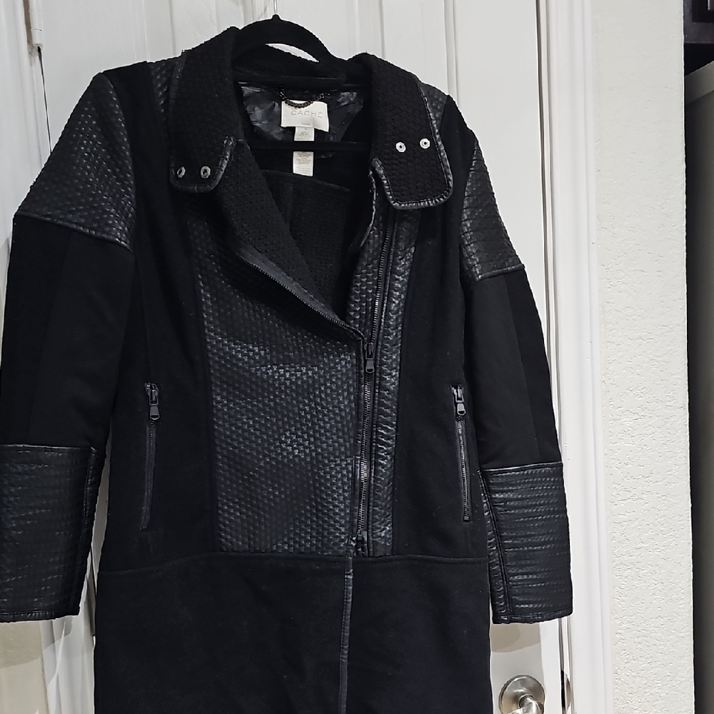 Cache Black Texture Jacket Size M - image 1